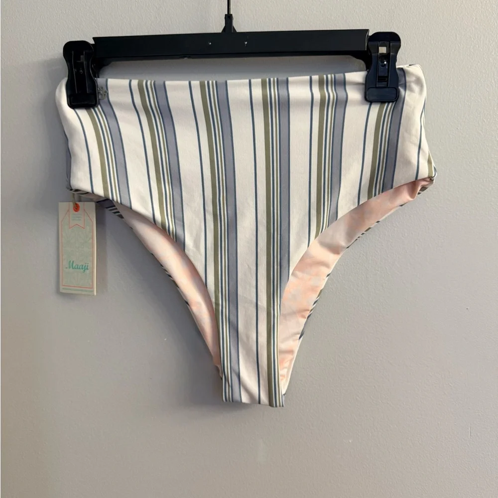 Maaji Reversible Striped Floral High Waisted Bikini Bottom Sz L High Leg Cheeky - Picture 1 of 8